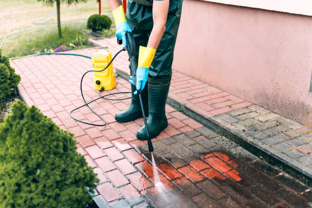 Why Choose Our Certified Pressure Washing Experts for Your Project Needs in Euclid, OH?